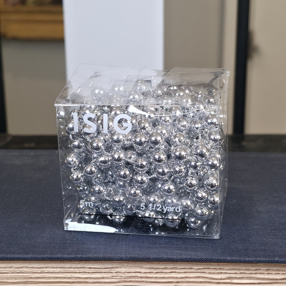 NIB IKEA ISIG Silver Bead Garland 5m / 5.5 Yard Christmas Tree Decoration 901